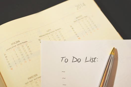 Financial Advisor Checklist: 10 Things Every Advisor Should Be Doing Online